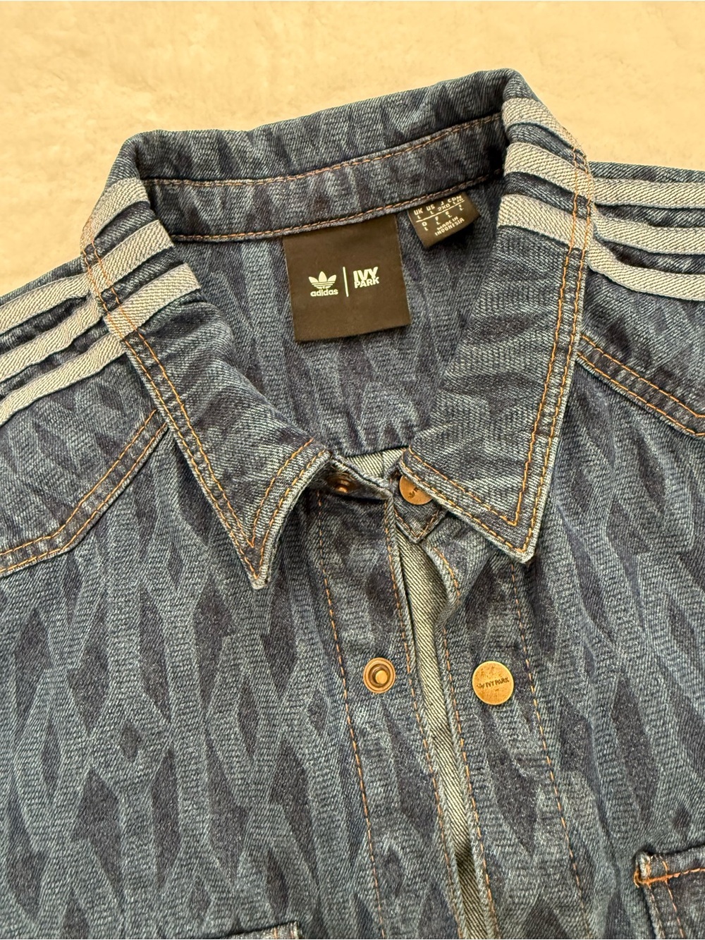 Adidas x Ivy Park Monogram L Denim Shirt Shacket Oversize Unisex Beyonce Stripes - Picture 2 of 12